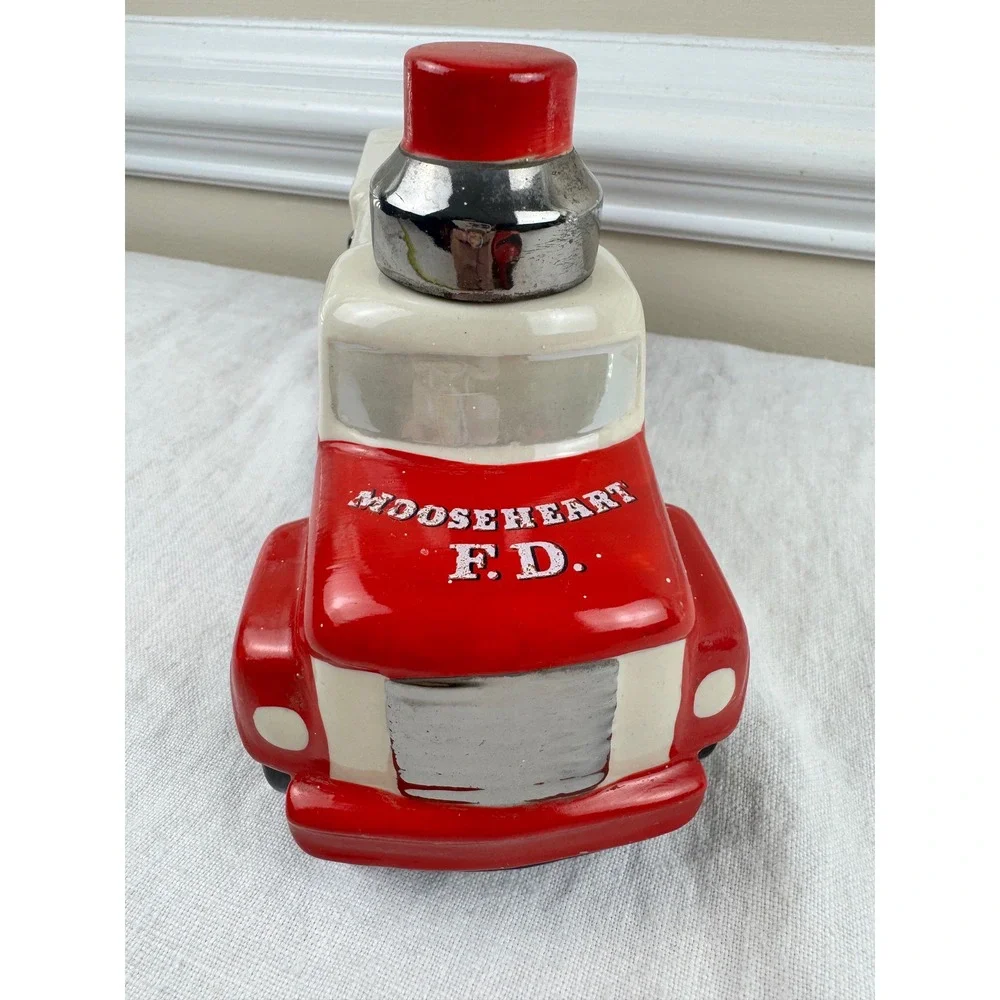 1974 Royal Halburton China Fire Truck Decanter Spirit of 76 Mooseheart FD 9.5